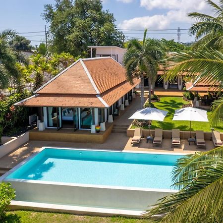 Bacaya Beachfront Villa バンラック・ビーチ エクステリア 写真